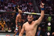 Many believe Reyes should already be champion